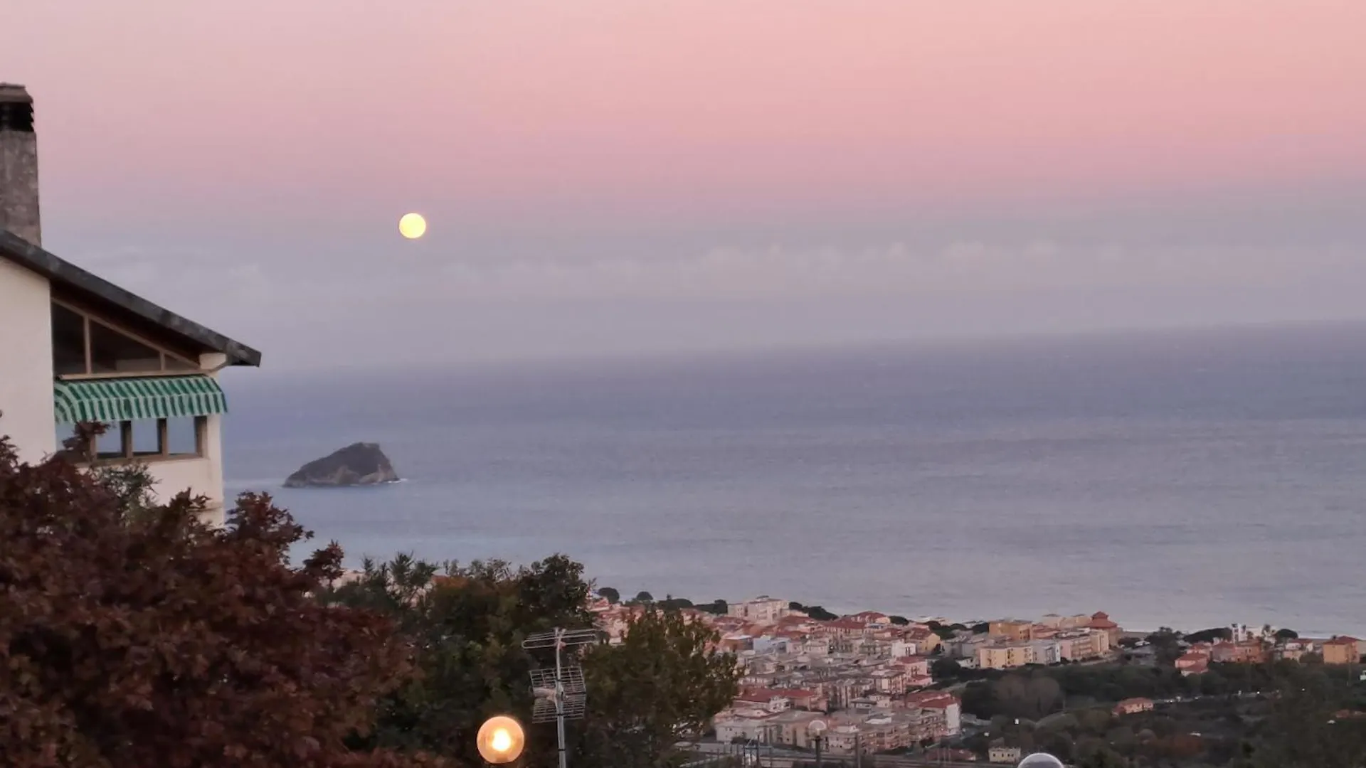 Bed and Breakfast Antemare Noli 0*,  Italia